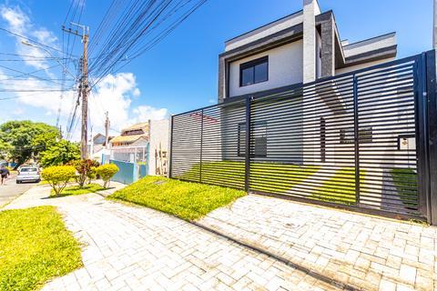 Sobrado à venda em Curitiba, Santa Quitéria, com 3 quartos, com 120 m²